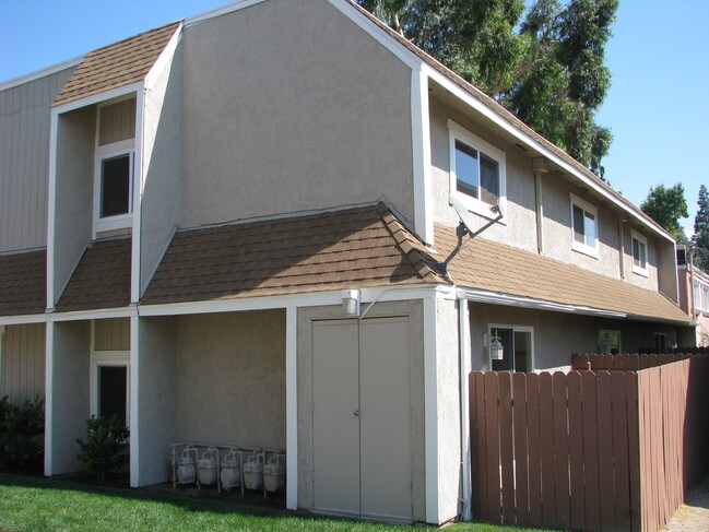 Building Photo - 177 E Jackson St