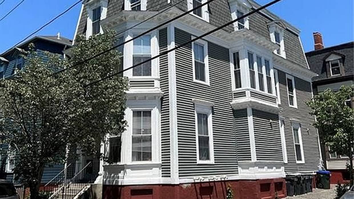 Primary Photo - 78 America St