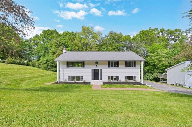 Building Photo - 26 Kendell Dr