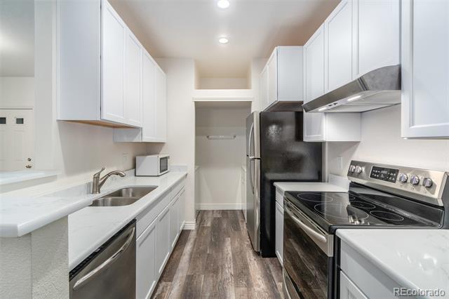 Foto principal - 3040 W Prentice Ave