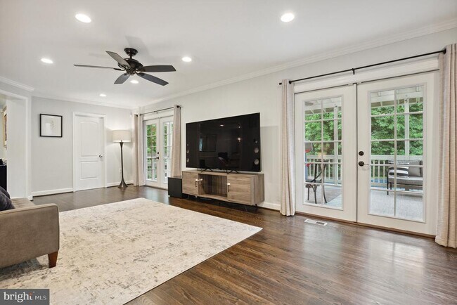 Foto del edificio - 9911 Barnsbury Ct