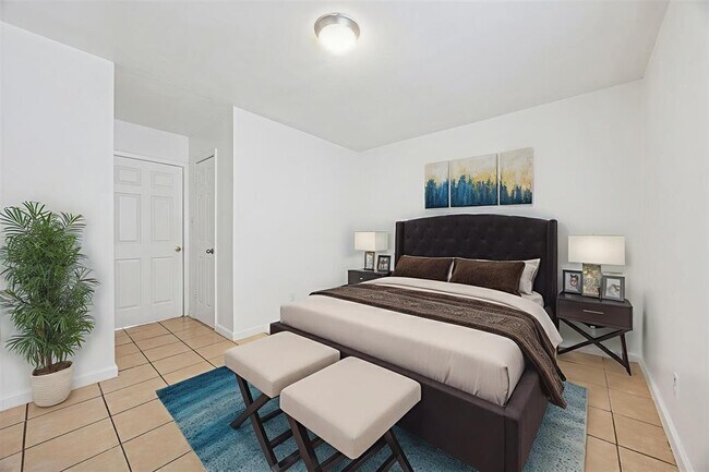 Foto del edificio - 8212 Sam Rayburn Dr