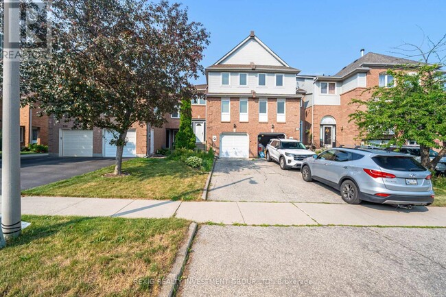 Building Photo - 1057 Lindsay Dr