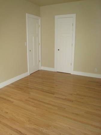 Building Photo - 249 95th St