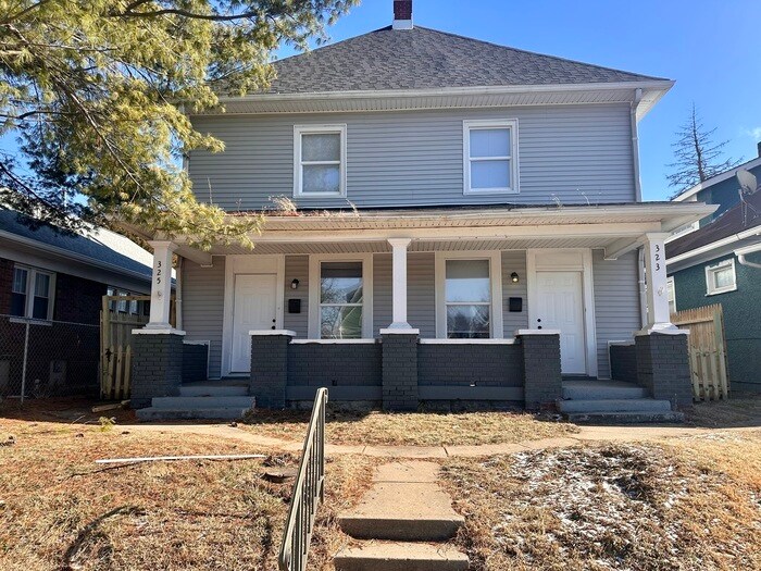 Photo - 325 N Gladstone Ave (Indianapolis, IN)