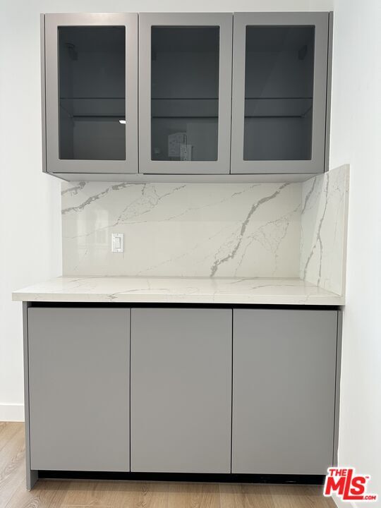 Foto del edificio - 9842 Vidor Dr