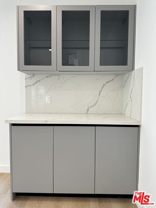 Building Photo - 9842 Vidor Dr