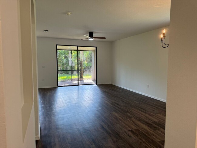 Foto del edificio - Welcome to Your Dream Home at Summit Place!