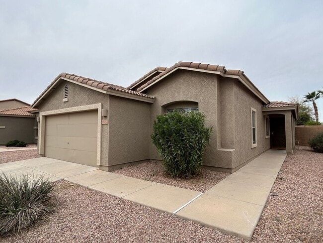 Building Photo - 16152 W Calavar Rd
