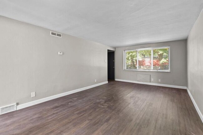 Building Photo - 1006 Wild Cherry Ln