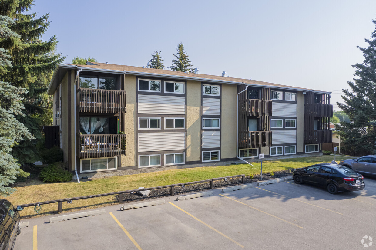 Building Photo - Acadia Manor