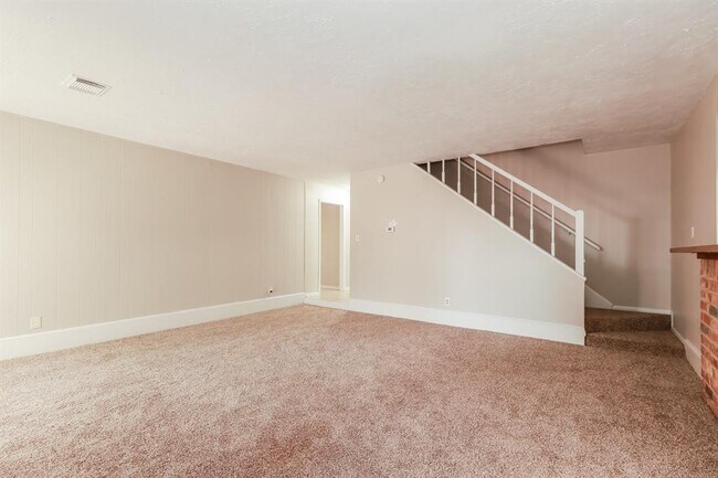 Building Photo - 9727 John Bank Dr