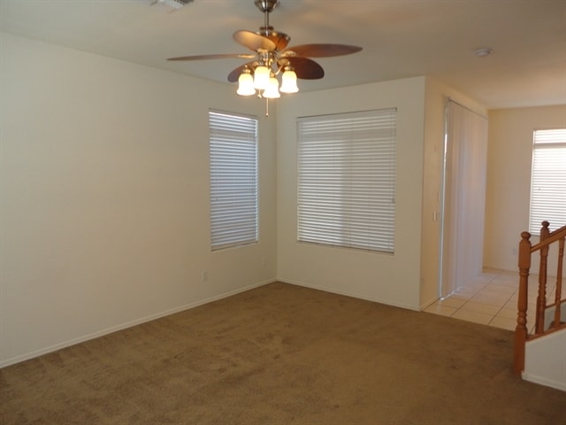 Foto del edificio - 1328 E Weatherby Way