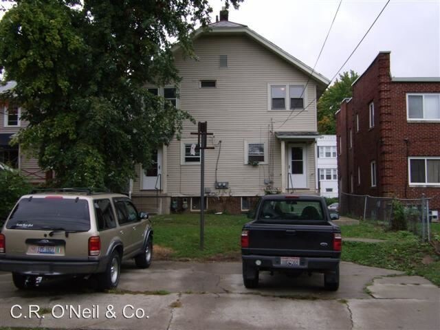 Building Photo - 2379-2381 Neil Ave