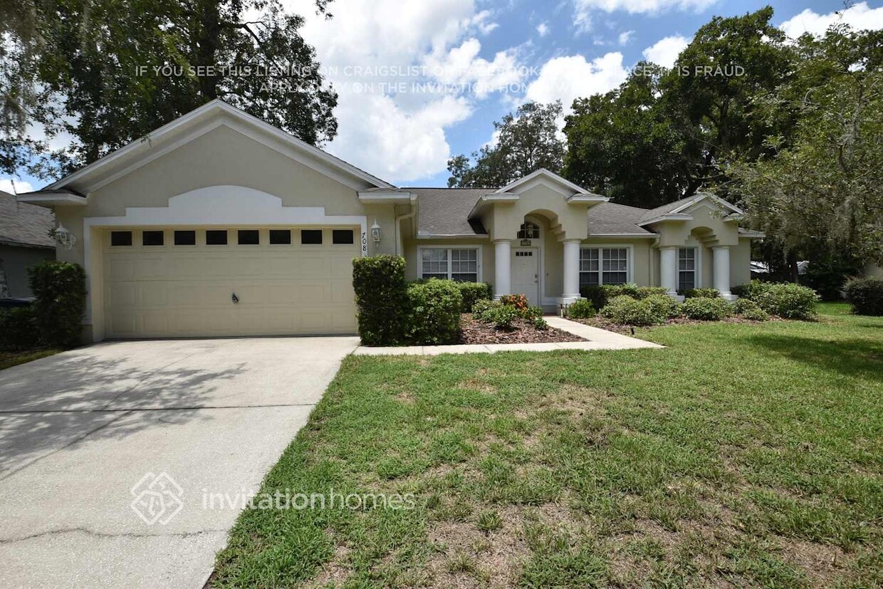 Foto principal - 708 June Lake Ln
