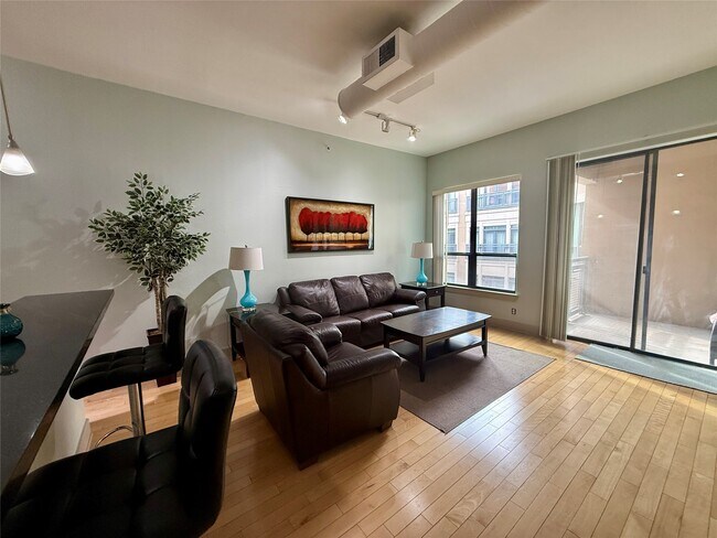 Foto del edificio - 1901 Post Oak Blvd