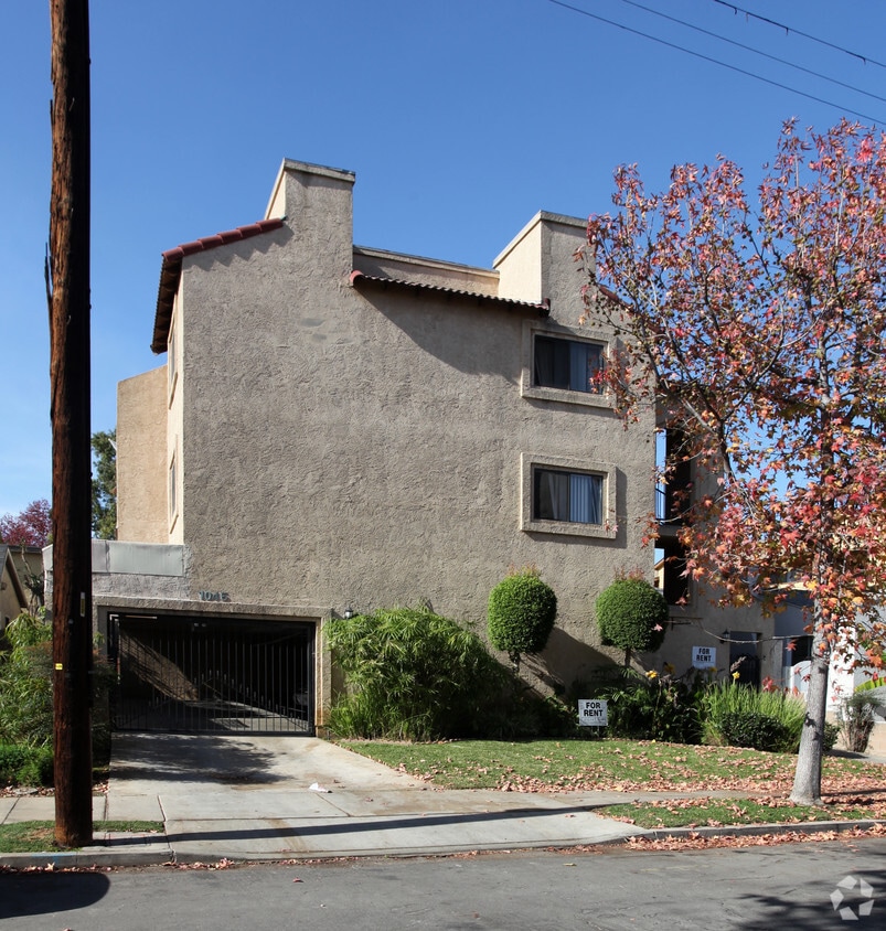 Building Photo - 1045 Grand Ave