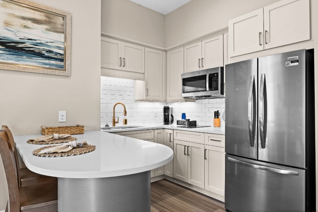 Foto del edificio - 812 Shepard St