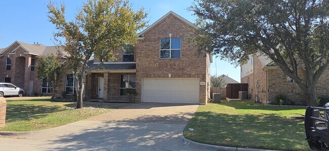 Foto del edificio - Expansive Mansfield Home with 5 Bedrooms, ...
