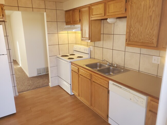 Foto del edificio - 5800 Oneida St