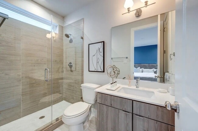 Foto del edificio - 5853 Dolores St