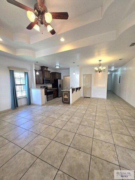 Foto del edificio - 1217 Escondido Ln