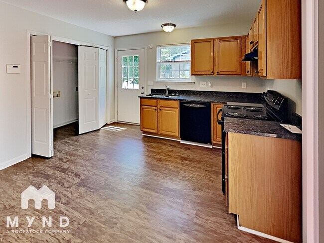 Building Photo - 1518 Lantern Pl