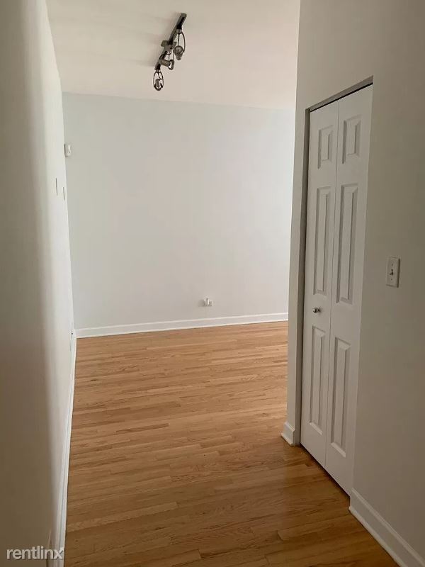 Building Photo - 2 br, 2 bath Condo - 501 E 44th St 1 Unit 1