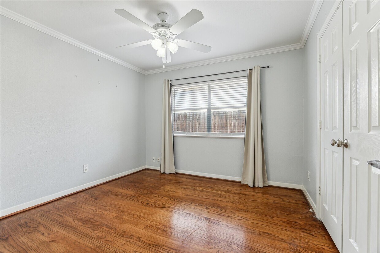 Building Photo - 5329 Judalon Ln