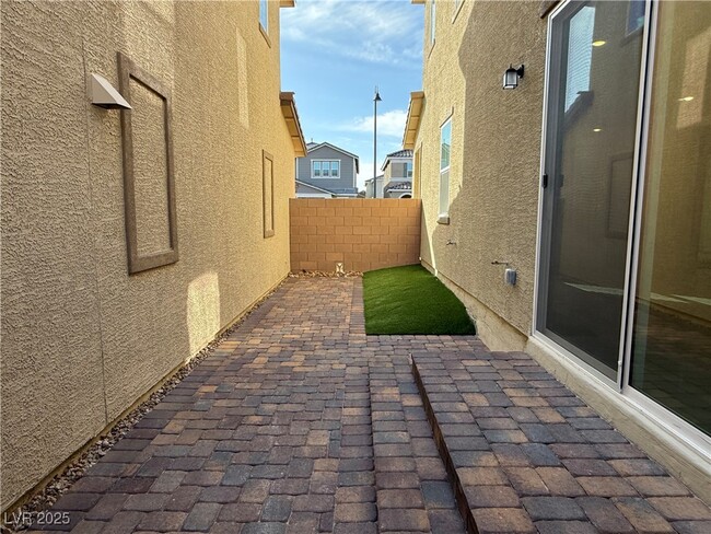 Building Photo - 3609 Canico Ln