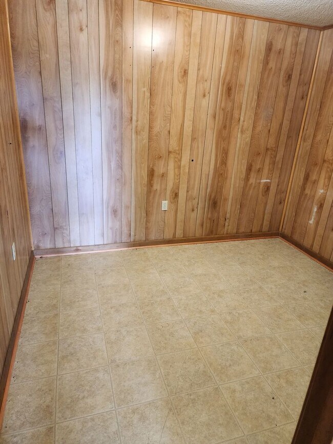 Foto del edificio - 1/1 Apartment for Lease at Unit D, 1102 Bo...