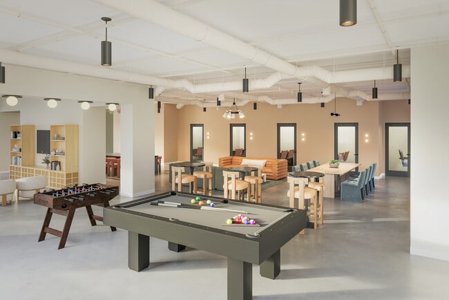 Building Photo - Jayden