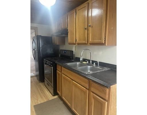 Foto del edificio - 3 bedroom in New Bedford MA 02744
