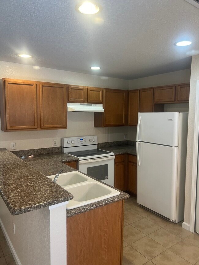 Foto del edificio - Beautiful 3/2 Duplex in Bay St. Louis MS