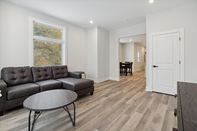 Foto del edificio - 1164 Terrace St