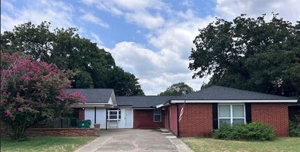 Building Photo - 1510 Hulme St