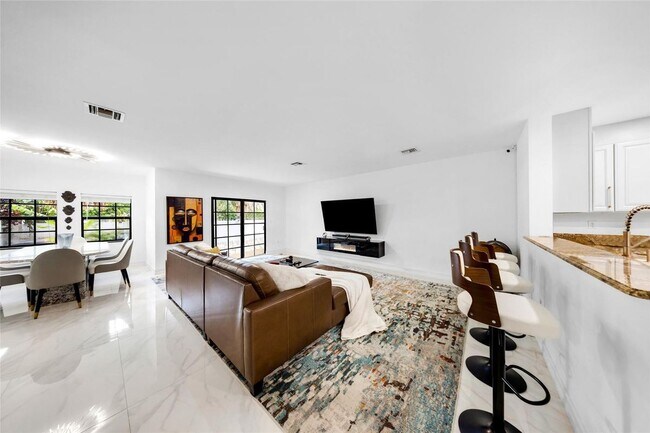 Foto del edificio - 2900 Hidden Harbour Ct