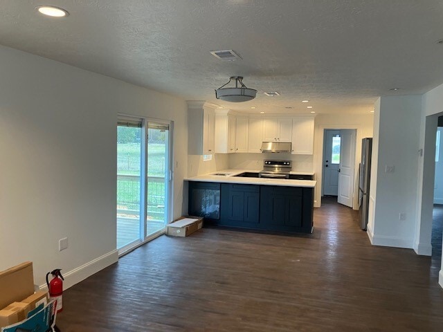 Foto del edificio - 180 Ritchey Rd