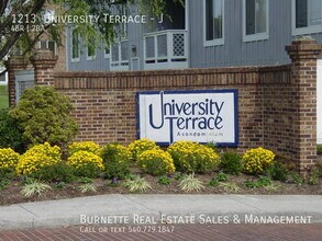 Building Photo - 1213 University Terrace