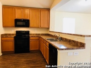 Building Photo - 2711 Skybound