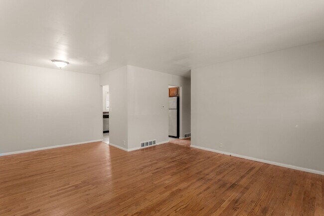 Foto del edificio - 1536 Byron Dr