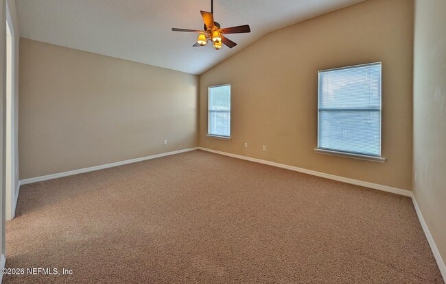 Foto del edificio - 268 Johns Glen Dr