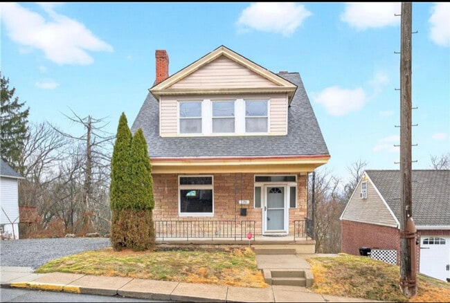 Building Photo - 120 Bronx Ave