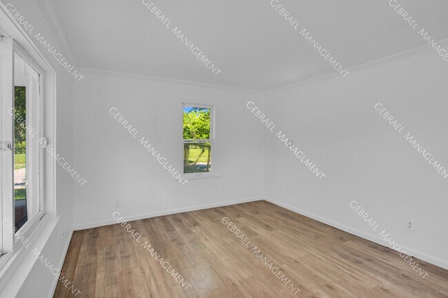 Foto del edificio - 3218 Fielding St