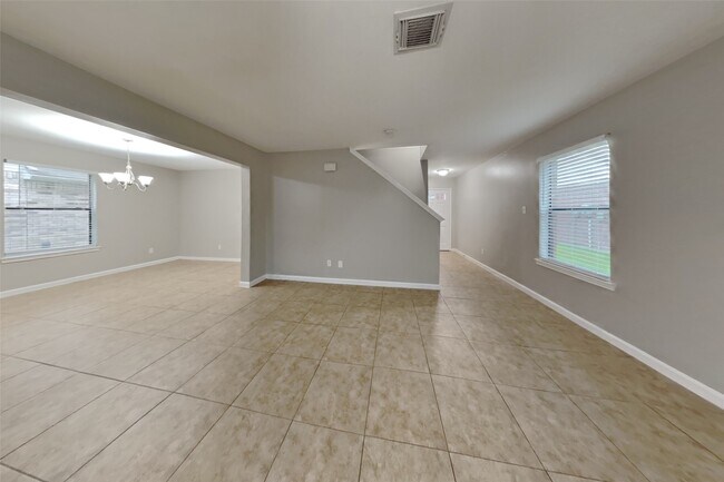 Foto del edificio - 3723 Hidden Brook Ln