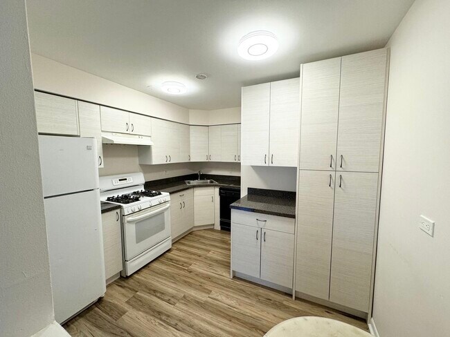 Foto del edificio - 16 Parkside Ct