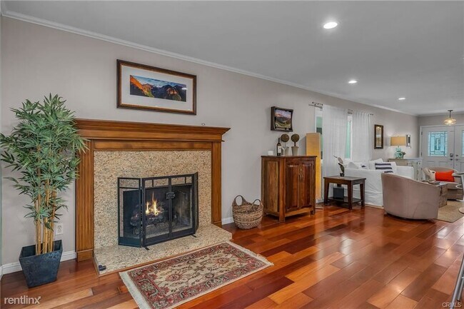 Foto del edificio - 3 br, 2.5 bath House - 1613 Armour Ln