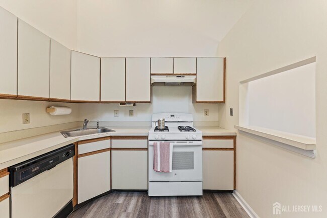 Foto del edificio - 152 Darwin Ln