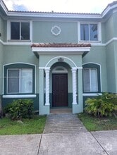 Building Photo - 2831 SE 15th Rd