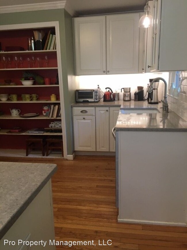Building Photo - 3 br, 2 bath House - 484 LIMESTONE ROAD